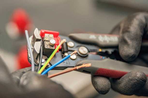 Best Electrical Installation Contractor  in Jamestown, TN